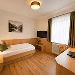 Muehlbacher - Inklusive Kostenfreiem Eintritt In Alpentherme Hotell Bad Hofgastein