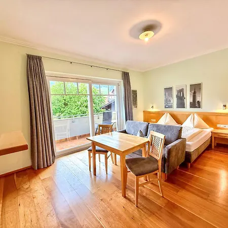 Muehlbacher - Inklusive Kostenfreiem Eintritt In Alpentherme Szálloda