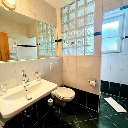 Muehlbacher - Inklusive Kostenfreiem Eintritt In Alpentherme Szálloda Bad Hofgastein