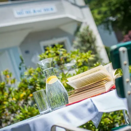 Szálloda Muehlbacher - Inklusive Kostenfreiem Eintritt In Alpentherme 3*