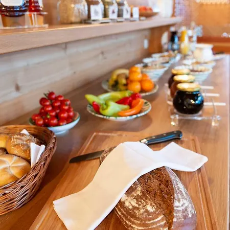Garni Muehlbacher - Inklusive Kostenfreiem Eintritt In Alpentherme Szálloda 3*